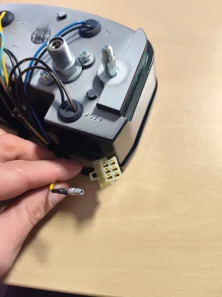 Cuenta km Yamaha SR125 nuevo