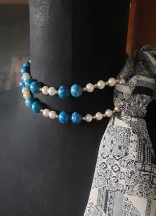 Collana perle blu e bianche