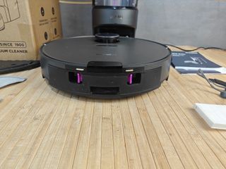 Robot Aspirador Limpiador Eureka NERE10s