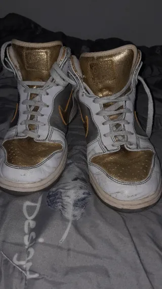 Nike Christian Blancas Doradas Plateadas Talla 42