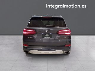 BMW X5 xDrive45e