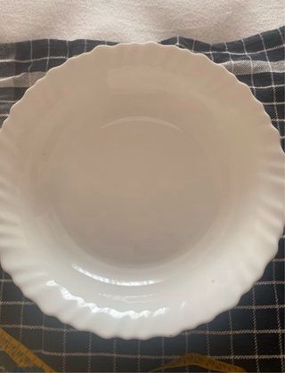 Vajilla de porcelana blanca