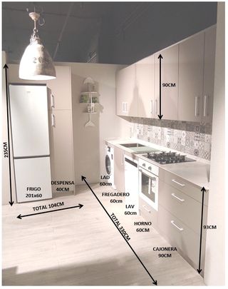 Cocina exposición beige y blanca