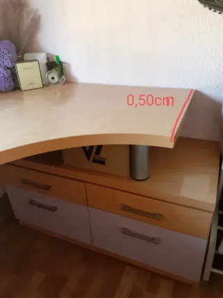 Escritorio de esquina de madera