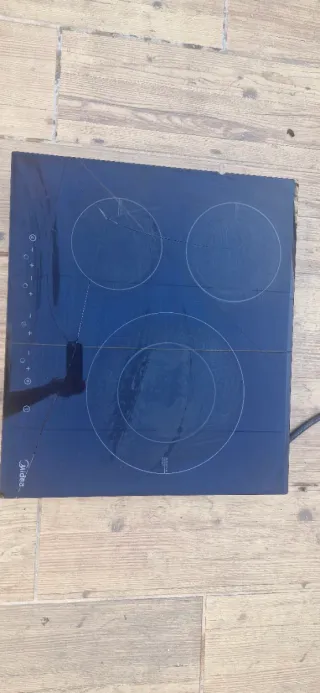 Placa Inducción Midea Cristal Roto