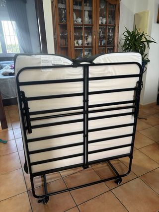Cama Plegable Metálica con Colchón