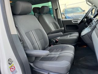 Volkswagen Multivan 2.0 TDI / 180CV / DSG / 2013