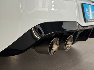 GOLF R PERFORMANCE/AKRAPOVIC/TECHO/DCC