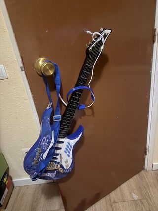 Guitarra Eléctrica con Micrófono