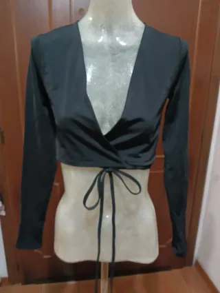 Top Zara incrociato nero taglia S