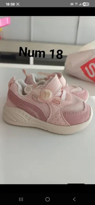 Zapatillas niña rosa Talla 18