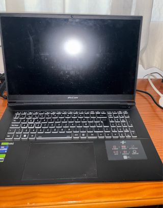 PcCom Legend 17.3” PARA PIEZAS