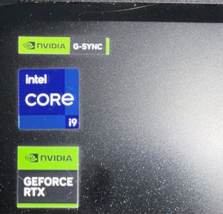 PcCom Legend 17.3” PARA PIEZAS