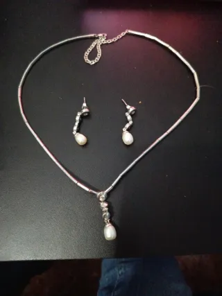 Conjunto Collar y Pendientes Perla Plata