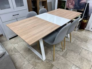 Conjunto Mesa Extensible + 4 Sillas Tela Gris