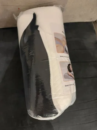 Cuscino cervicale ergonomico