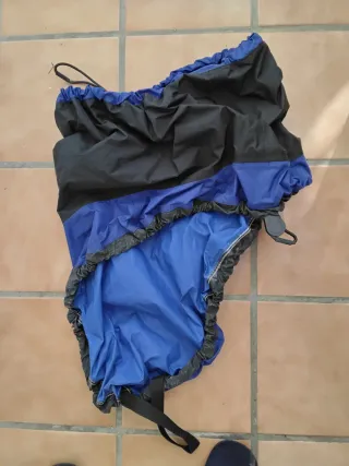 Cubrebañeras Kayak Palm Azul/Negro