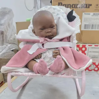 Muñeco Antonio Juan con hamaca