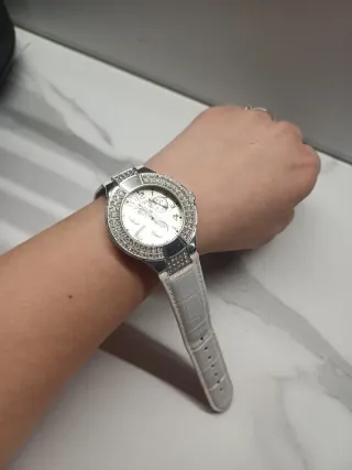 Orologio Guess Donna Argento e Bianco