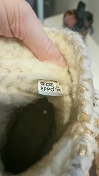 Botas Gioseppo doradas invierno