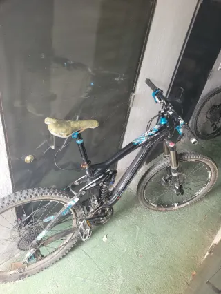 Bicicleta Trek Scratch 9