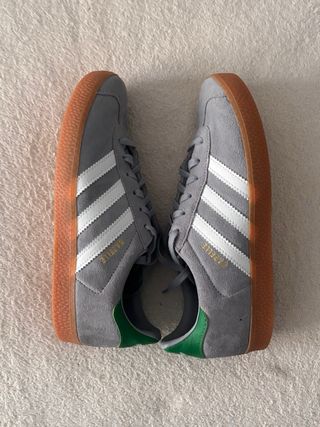 Zapatillas Adidas Gazelle Grises y Verdes