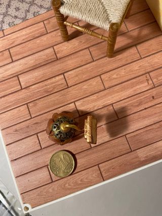 Lampada casa bambole Petali