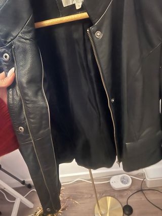 Chaqueta de piel Next negra