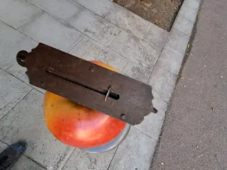 Báscula Romana Antigua