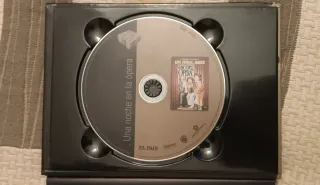 2 Libros-DVDs: 2001 Odisea Espacio y Noche Opera.