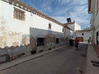 Casa adosada en venta en Huéscar