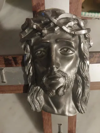 Crocifisso legno e metallo pesante