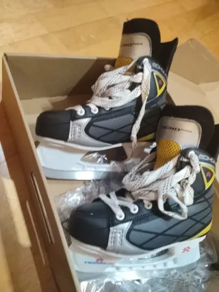 Pattini da ghiaccio Tecno Pro