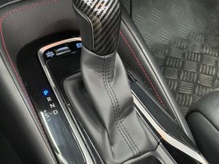 Toyota Corolla 2.0 180H ADVANCE LUXURY TOURING SPORT