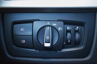 BMW 318d MODERN LINE 2.0D 136CV ¡SÓLO 61.000 KMS!