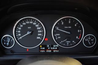 BMW 318d MODERN LINE 2.0D 136CV ¡SÓLO 61.000 KMS!