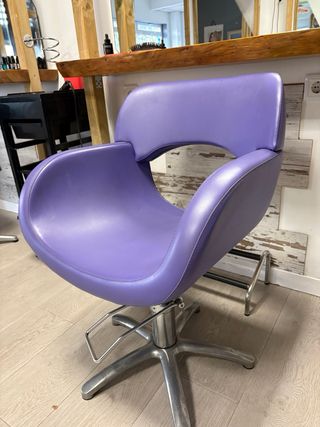 Se vende sillones de peluqueria y lavacabezas