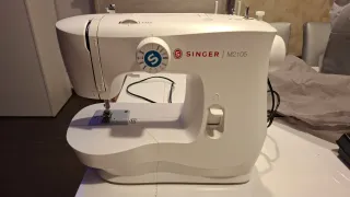 Máquina de coser Singer M2105