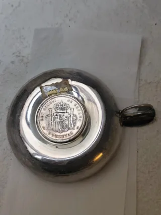 Cenicero de plata con moneda Alfonso XIII