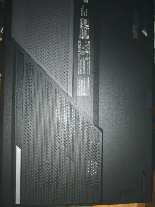 ASUS ROG Strix SCAR 17 G733QS