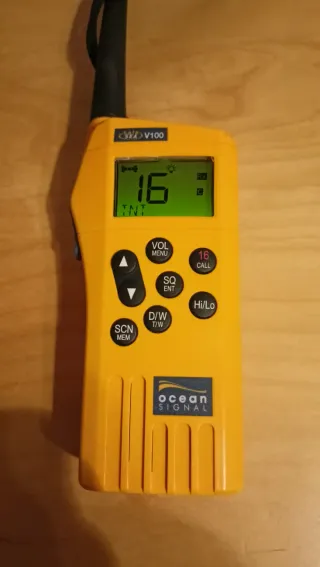 Ocean Signal V100 VHF Portatile GMDSS