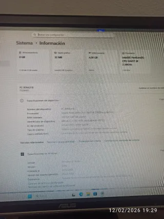 PC Windows 11, con Monitor ASUS 21", Tecl. y Ratón