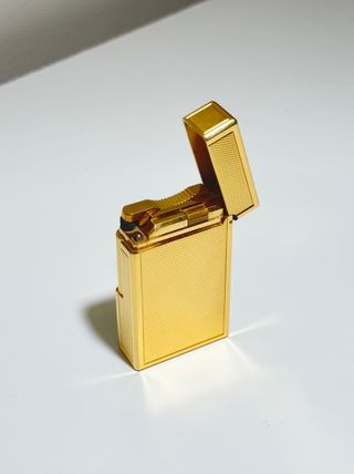 S.T. Dupont chapado oro, nuevo