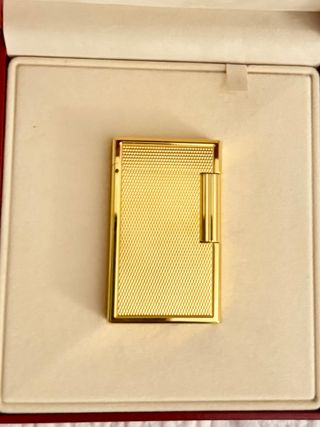 S.T. Dupont chapado oro, nuevo