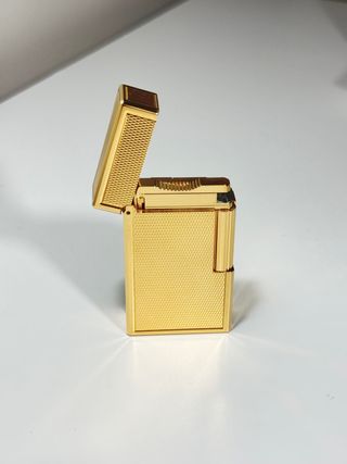 S.T. Dupont chapado oro, nuevo