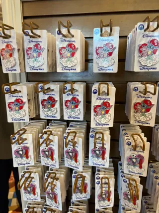 Pins Disneyland Febrero 2026