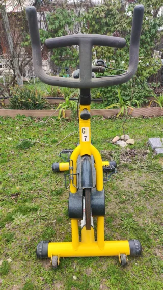 Bicicleta Estática BH Fitness Sprintbike