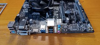 Placa base Gigabyte B460M DS3H V2+i7-100F+disipado