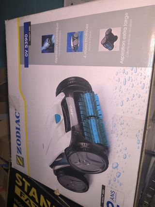 Robot Limpiafondos Piscina Eléctrico