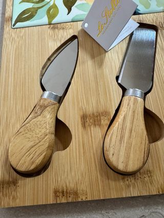 Tagliere Le Stelle con set coltelli